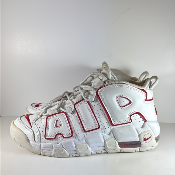 Nike Air More Uptempo White Varsity Red Outline Size 7Y Bid Kid